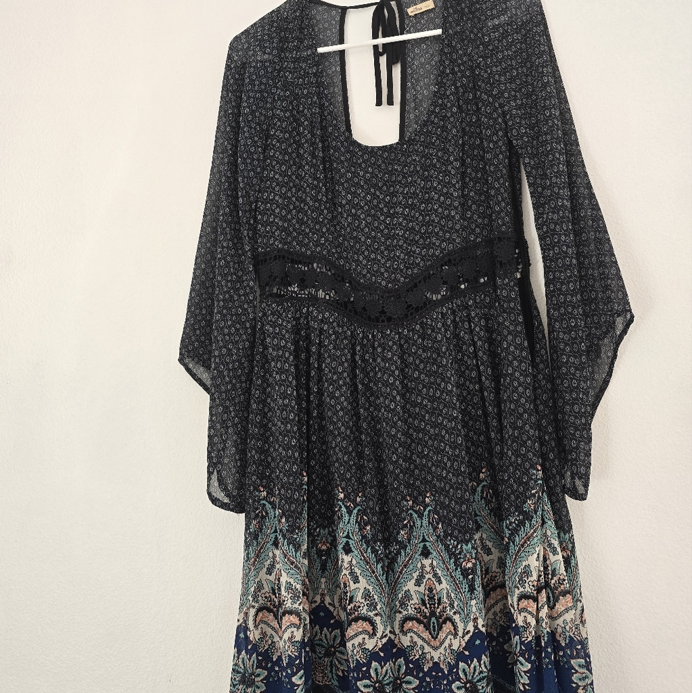 Hollister Black and White Bell Sleeve Sundress